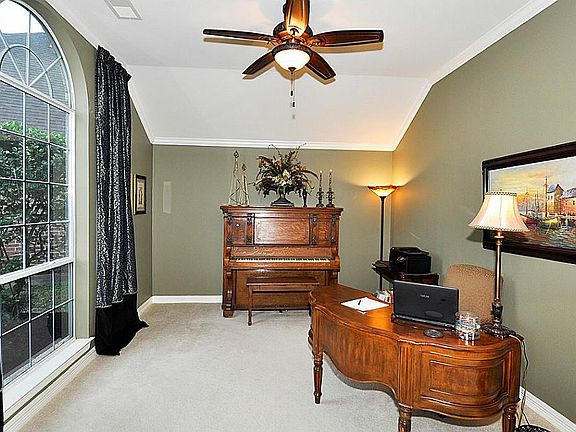 3rd image of 2706 Van Gogh Ln