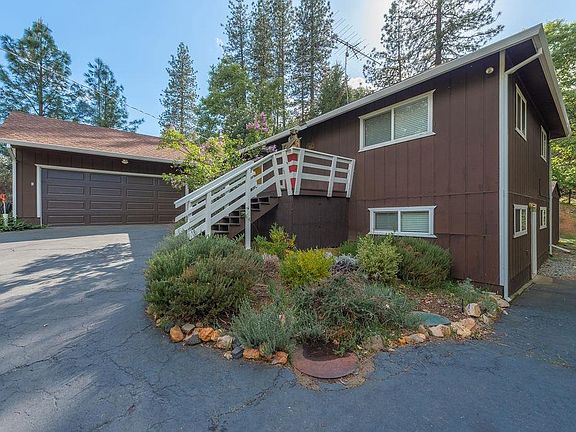 4th image of 25625 Alta Vista Ct