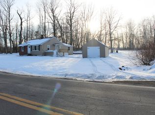 14 Leeds Junction Rd, Wales, ME 04280