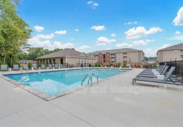 15 Millswood Dr #B-205 — Photo 1