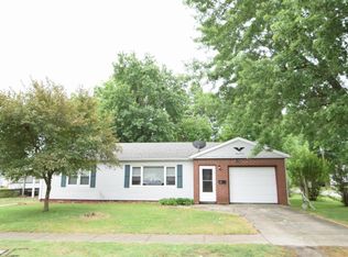 301 E 11th St, Lamar, MO 64759