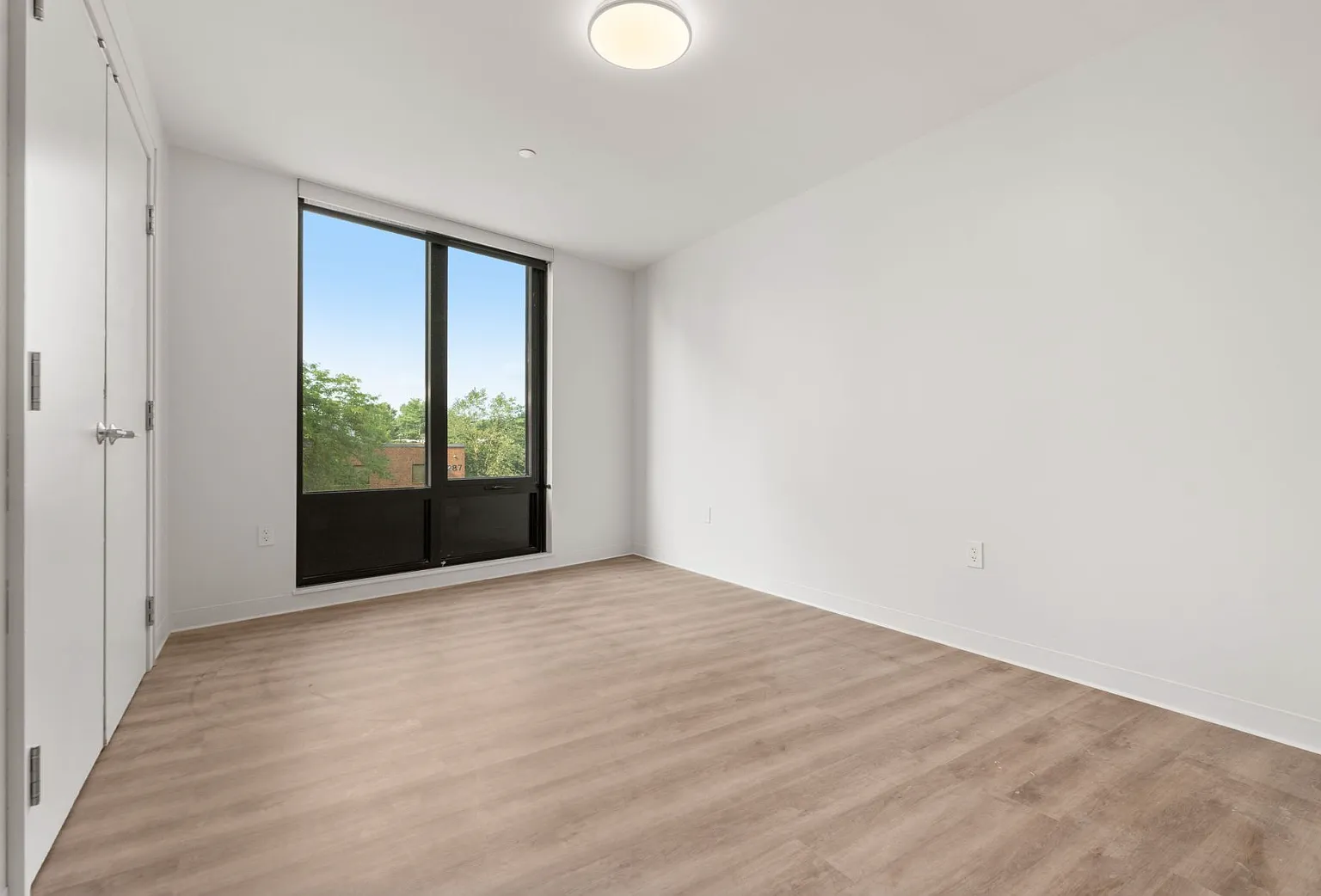 280 Western Ave — Photo 3
