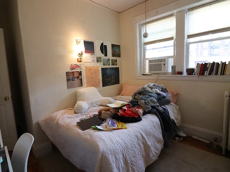 62 Egmont St #5 — Photo 5