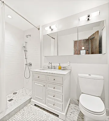 Sold by Compass | media 9