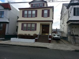 250 Vermont Ave, Irvington, NJ 07111