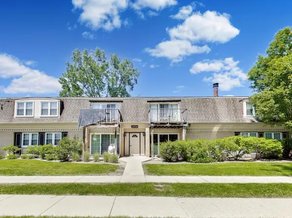 1101 Pleasant Run Dr APT 1006, Wheeling, IL 60090