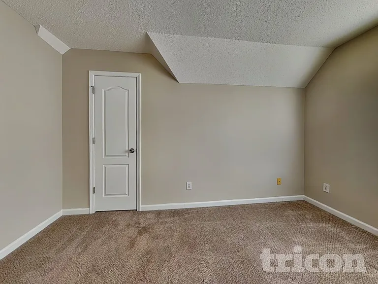 130 Kyle Way — Photo 16