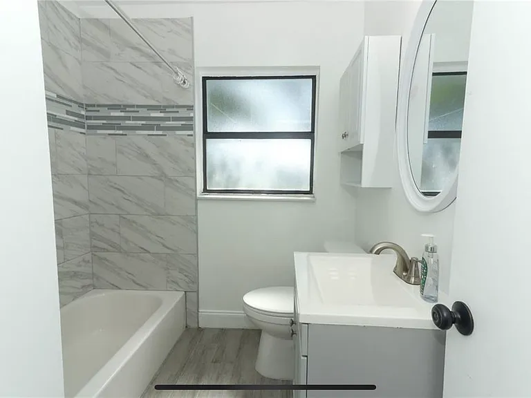 707 N Solandra Dr — Photo 10