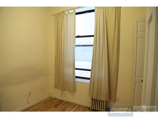 Rented by Aclawrence | media 25