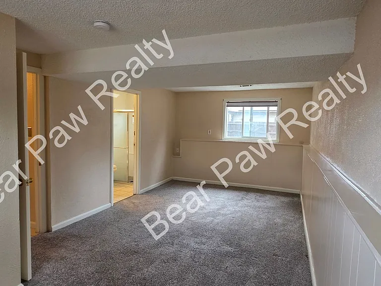 279 Reed Ave — Photo 20