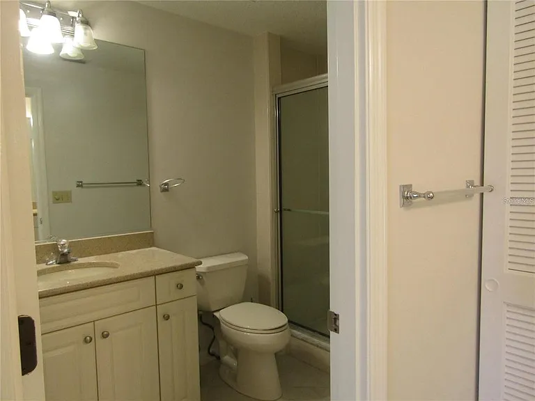 3010 Ringwood Mdw #6 — Photo 15