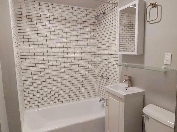 4th image of 2655 W 24th Pl #1