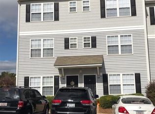 211 Campus Dr APT B, Central, SC 29630