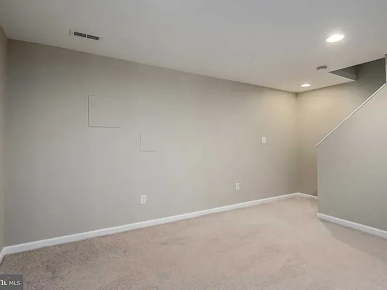 2 Quincy Ct — Photo 24