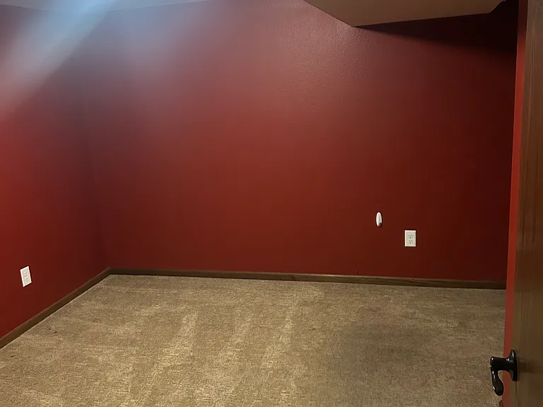 1300 S Olive Dr — Photo 11