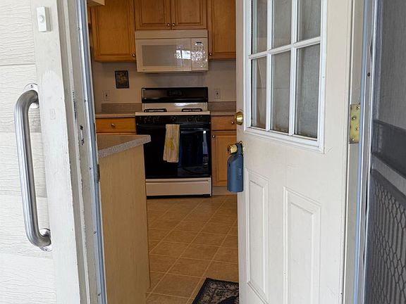 3rd image of 82 Charro Drive