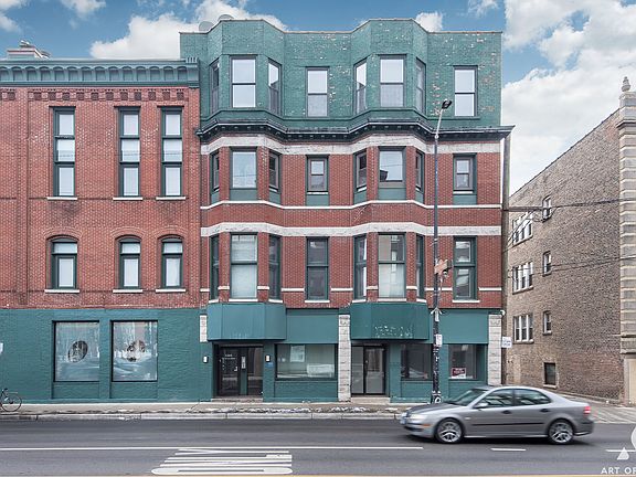 2nd image of 1201 W Diversey Pkwy APT 3A