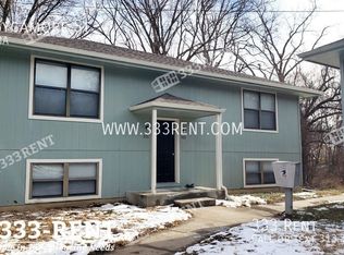 503 Sycamore St, Harrisonville, MO 64701