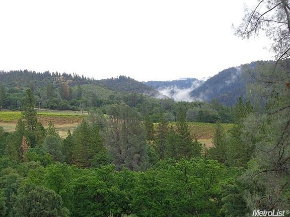 2nd image of 2470 Tolowa Trl