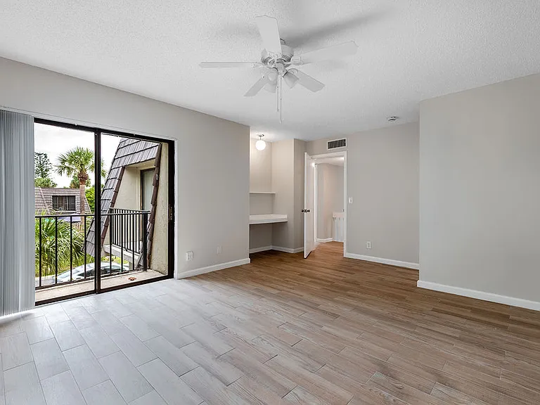 1761 N Congress Ave — Photo 20