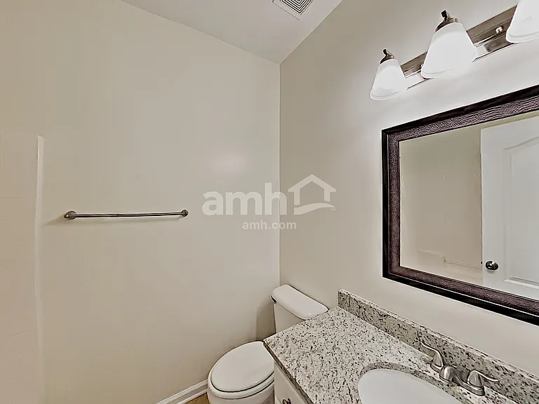208 Harmony Lake Dr — Photo 9