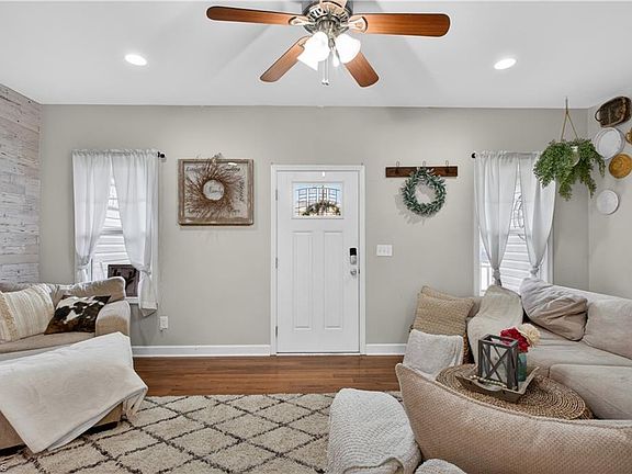4th image of 4319 Brown Oaks Rd