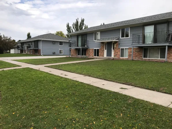 2608 Pacific Dr S, Fargo, ND