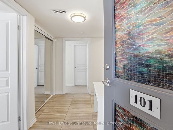 3rd image of 4 Anchorage Cres #101
