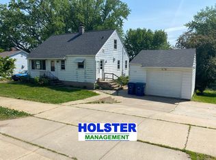 213 N 10th Ave, Wausau, WI 54401