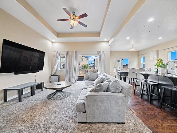 3rd image of 7887 Lightwood Way