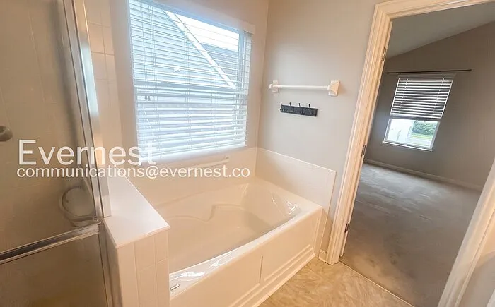 1084 Ashcraft Ave — Photo 13