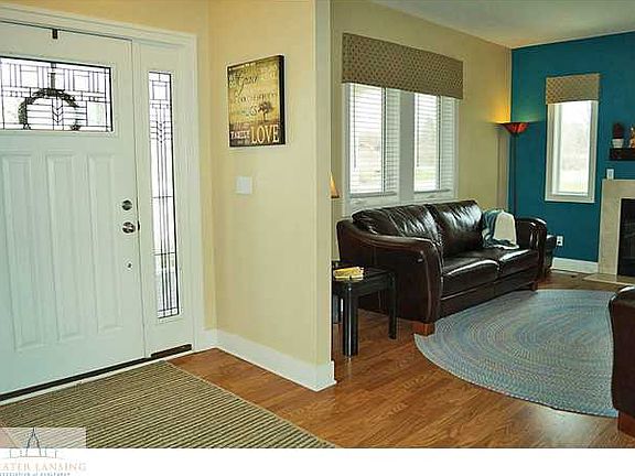 2nd image of 2517 Cinnamon Ln