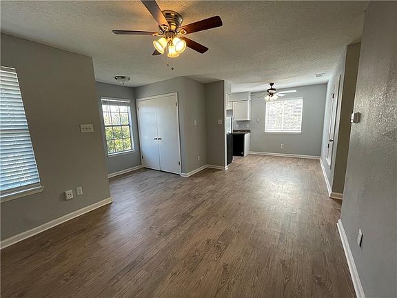 4th image of 7417 Vintage Hills Dr APT A