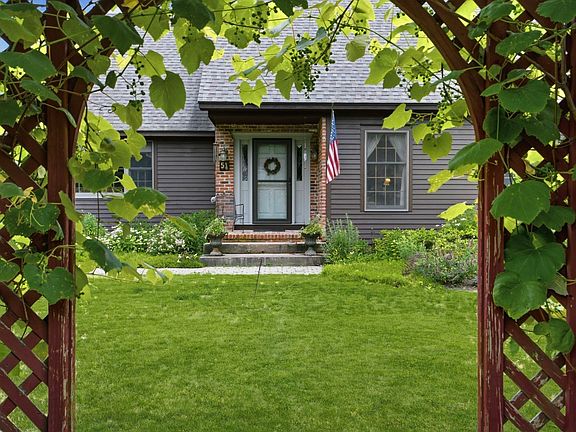 4th image of 51 Coleman Rd