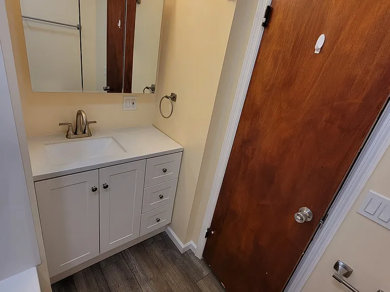 275 Foordmore Rd #1A — Photo 6