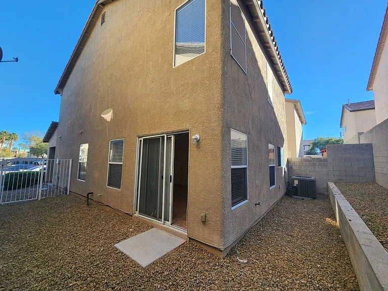 7271 Proud Patriot St — Photo 40