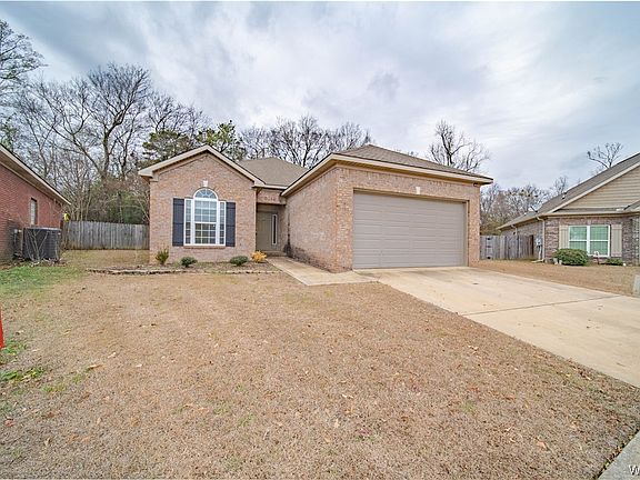 2nd image of 7012 Hud Ln