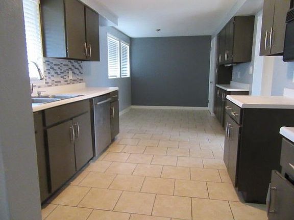 kitchen side 1