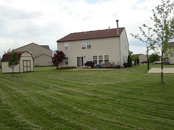 2nd image of 996 Rosemary Cir