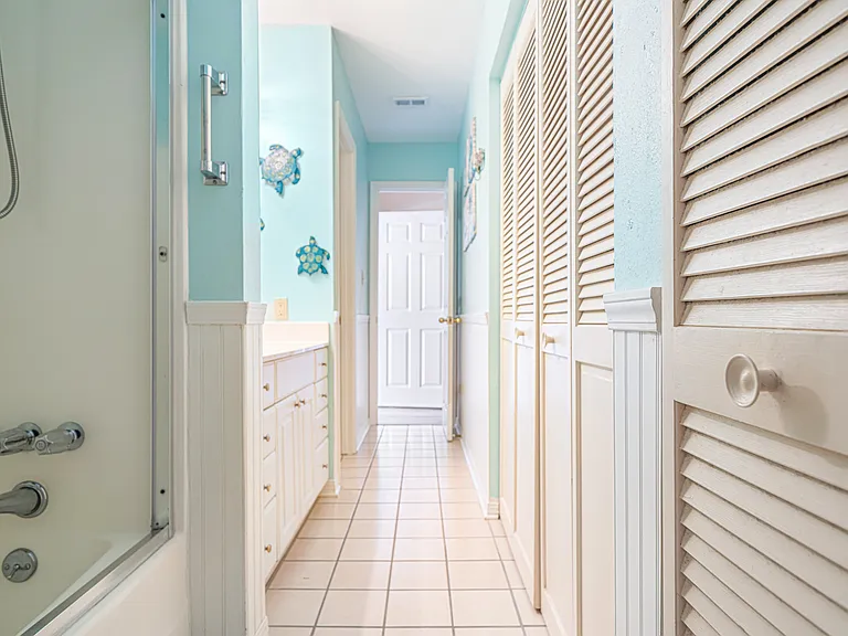 Gulf Terrace Dr — Photo 17