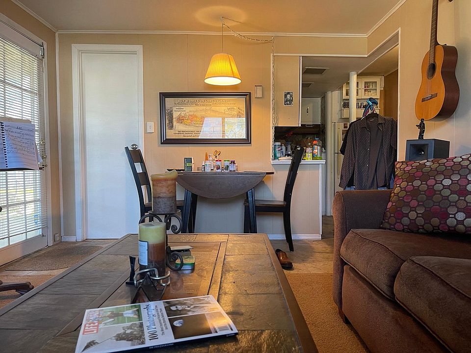 2nd image of 3742 Jerusalem Ave