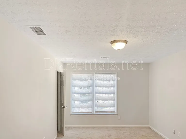 860 Crab Orchard Dr — Photo 21