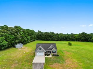1896 Bud Graham Rd, Galivants Ferry, SC 29544