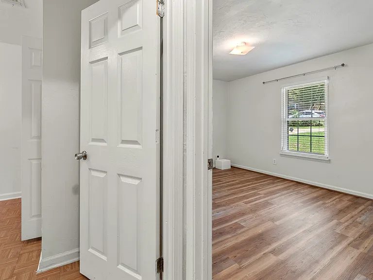 2434 Jolene Ln — Photo 27
