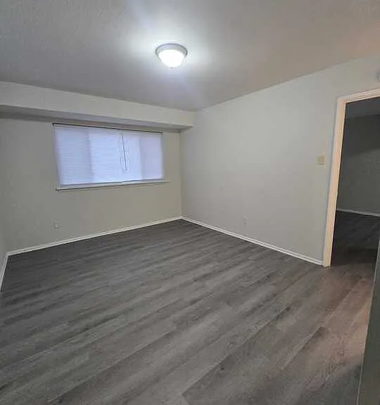 9930 Madaford Ct — Photo 3