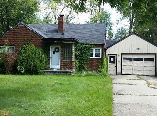 248 S Elm St, Jefferson, OH 44047