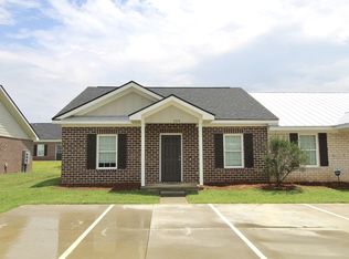 204 Waybill Cir, Statesboro, GA 30458