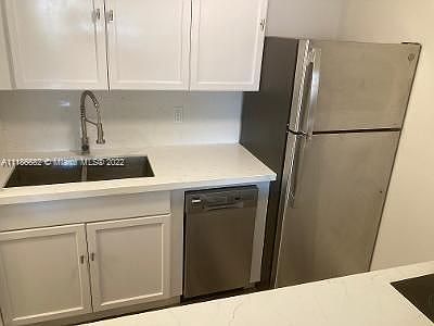 4th image of 10881 SW 6th St APT 5