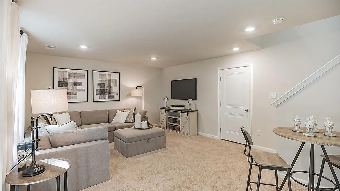 1129 Turnstone Dr — Photo 4