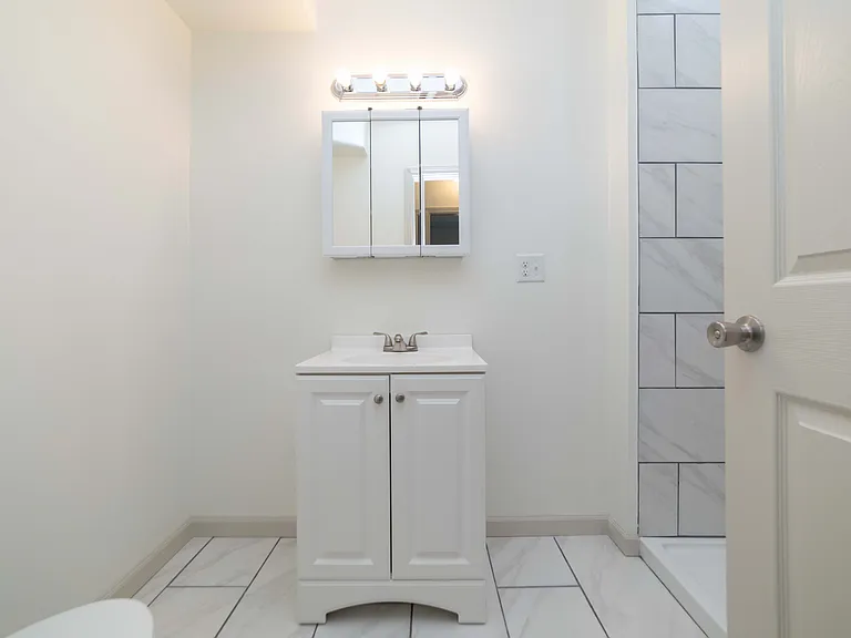 84 Sheffield Ave #2 — Photo 20